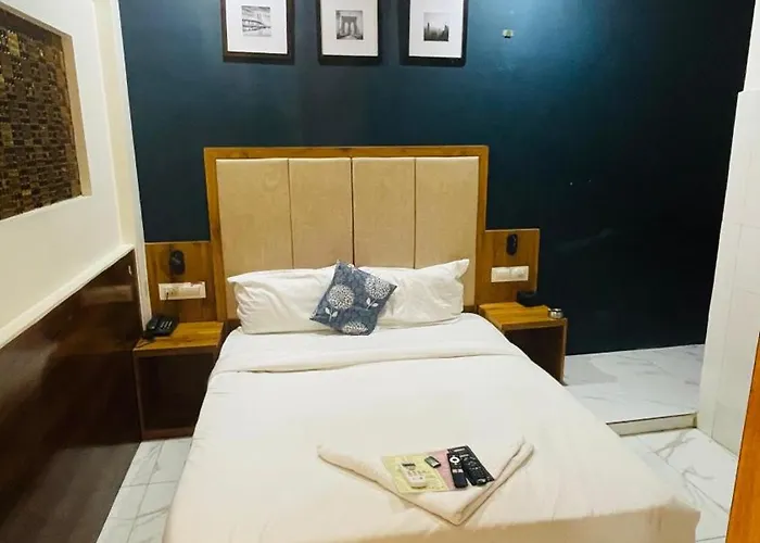 Hotel Astros Mumbai